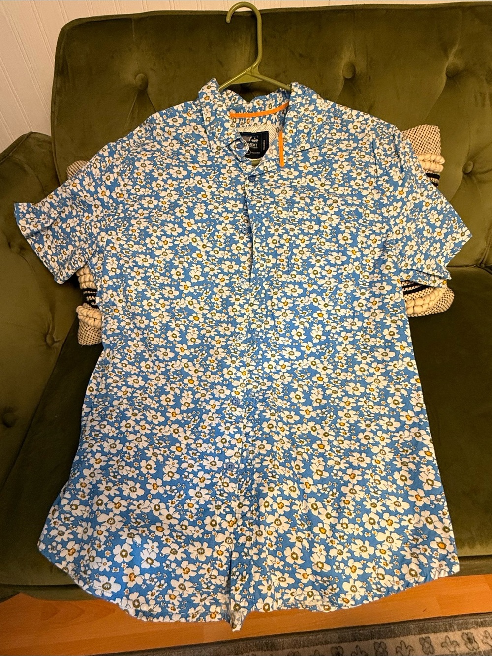 Casual Blue Floral Short-Sleeve Button-Down Shirt